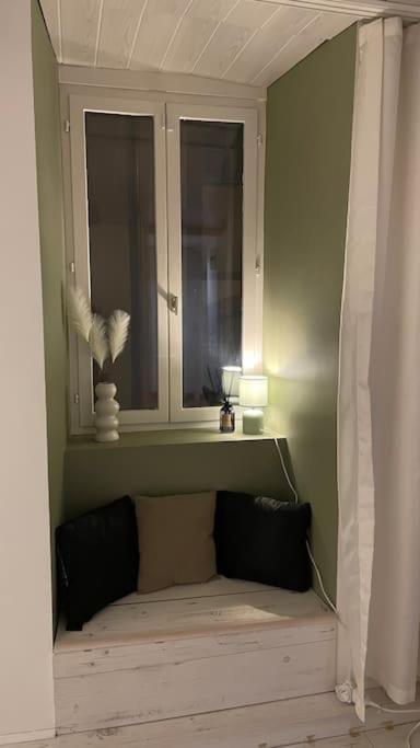 Apartamento L'Ambitieux - Centre De Vienne Exterior foto